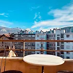 Ilot Zen 5 Min Vieille Ville Vue Montagnes