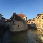 Annecy Centre - Gentiane -