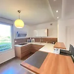 Appartement Annecy, 3 pièces, 4 personnes - FR-1-432-11