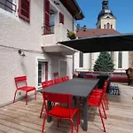 Annecy Rent Lodge Oural grande terrasse vue Hôtel de ville