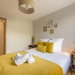 Aux Portes De L\'Imperial Palace, Lla Selections By Location Lac Annecy