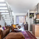 Carnot Duplex, Spacieux 3 Pieces Avec 2 Chambres Sur Les Rue Pietonnes
