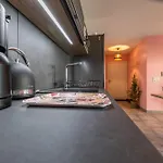 Aquarelles - Modern And Spacious