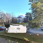 Cabana & Merci Annecy - Parking Et Proche Du Lac
