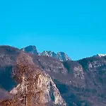 Annecy Aravis : Proche Lac