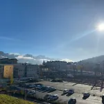 -- Le Sanctuaire, à 50 mètres de la Gare --