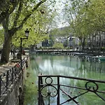 Annecy Centre - Lumineux Et Spacieux Appartement 2 Pieces De 54M² Pour 2/4 Personnes - Fr-1-432-28