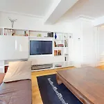 Le N 10 - Apartment Of 200 Sqm With Patio Of 35 Square Meters In Old Town