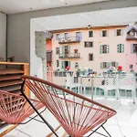 L\'Eau Vive Jacuzzi Et Sauna En Vieille Ville 5