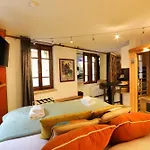 Le Cocon - Jacuzzi et Sauna en vieille ville