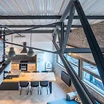Loft Story In Annecy