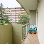 Beautiful Apartment 5 Minutes From The Lake