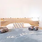 Annecy L\'Elegance : Grande Chambre/Stationnement