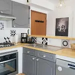 L\'Orme • Duplex Central Au Bord Du Canal