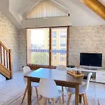 L\'Orme • Duplex Central Au Bord Du Canal