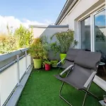 L\'Avant Scene Furnished Flat