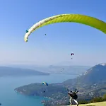 Appartement 3 Pieces Renove, Proche Centre-Ville D\'Annecy, Balcon Et Equipements Modernes - Fr-1-432-14