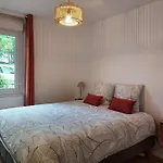 Grand Appartement 2 Chambres Calme Parking
