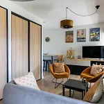 La Suite