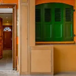 3-Star Rated Apartment In The Heart Of The Old Town With A View