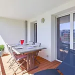 Beautiful Apartment With Terrace Annecy