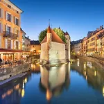 Appartement En Vieille Ville