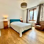 Annecy Centre - Lumineux Et Spacieux Appartement 2 Pieces De 54M² Pour 2/4 Personnes - Fr-1-432-28