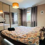Appartement Proche Centre Ville Avec Parking Gratuit