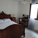 Appartement 3 Chambres 6 Personnes A 2 Pas De La Vieille Ville Avec Parking Prive