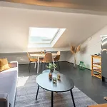 The White Duplex