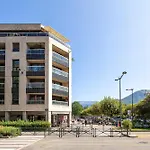 Appartement Moderne Au Coeur D\'Annecy - A Deux Pas Du Lac Et De La Vieille Ville