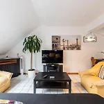 Eric\'S Attic
