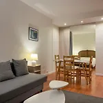 Appartement Ideal En Plein Centre Ville Proche Lac