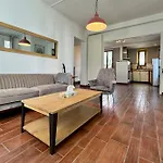 Les Accacias- Appartement Confortable En Centre Ville