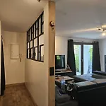 Joli Logement Spacieux