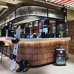 Moxy Annecy