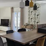 L\'Harmonie, Appartement 2 Chambres Proche Du Lac, Calme Et Lumineux