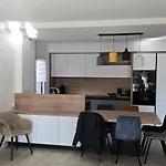 L\'Harmonie, Appartement 2 Chambres Proche Du Lac, Calme Et Lumineux