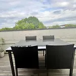 Appartement 244 - Appartement En Duplex Contemporain Et Confortable Proche