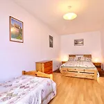 Appartement 2* Avec Jardin Prive, Terrasse Et Parking - Calme, 2Km Du Lac D\'Annecy - Fr-1-432-8