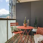 Annecy, Calme, Terrasse, Parking Box