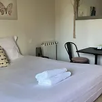 Bagatelle 3 Min Du Lac