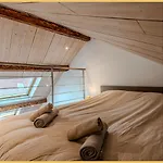 Le Refuge Du Chateau I Annecy