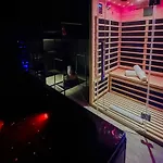 Night Desires Vieille Ville Annecy Charmant