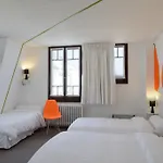 Hotel De Paris