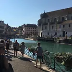 Le Perchoir Du Lac