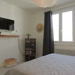 Le \