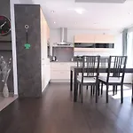 Le Grand Large - Apartment Parking & Balcony By The Lake Modern Bright