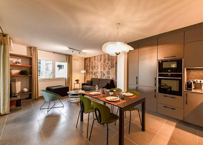 L\'Estrade La Costiere - 2 Chambres Avec Vue Sur Le Lac