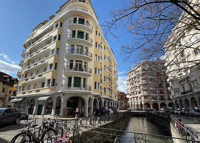 Le Panoramique - 75 Sq M Apartment With Balcony In The Heart Of Annecy